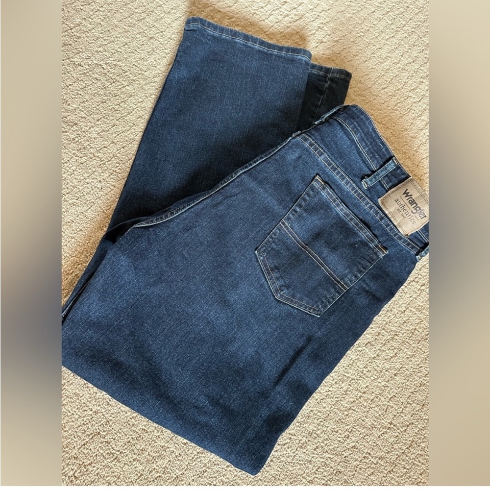 Wrangler Authentics Men’s Dark Blue Relaxed Jeans